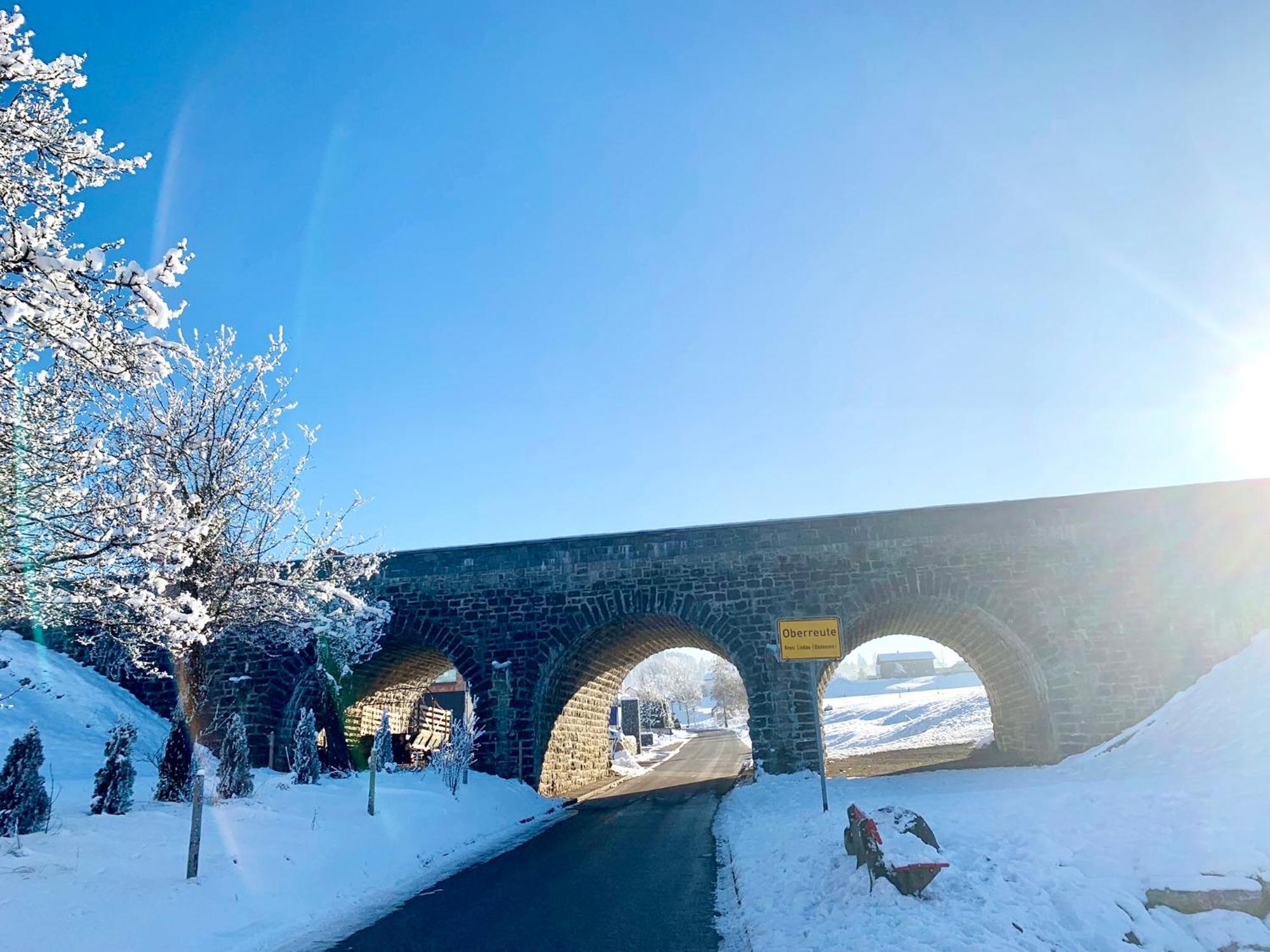 Lindners Hideaways - Bergnest Lodge - Bergblick Fewo 6 Pers Balkon Garten Hund Ski Unterkunft Luftkurort Oberreute Naehe Buchenegger Wasserfaelle Eistobel Bodensee Екстериор снимка